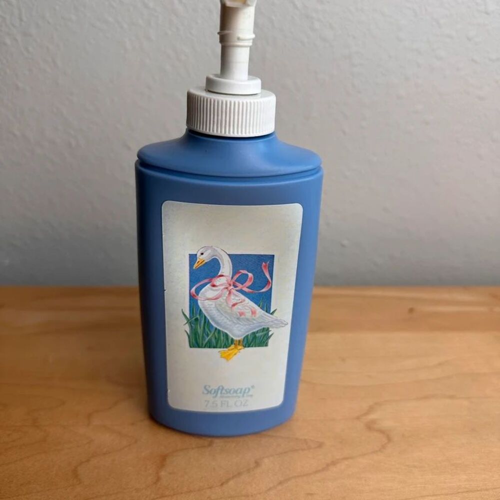 Vintage Softsoap Country Goose 7.5 oz Blue Soap Dispenser, Empty